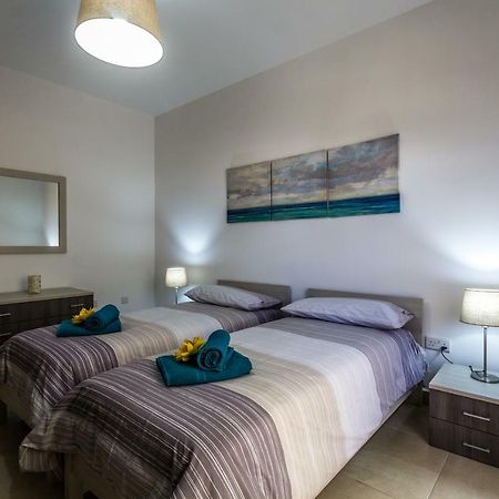 Sunny Modern Apartments Mellieħa Buitenkant foto