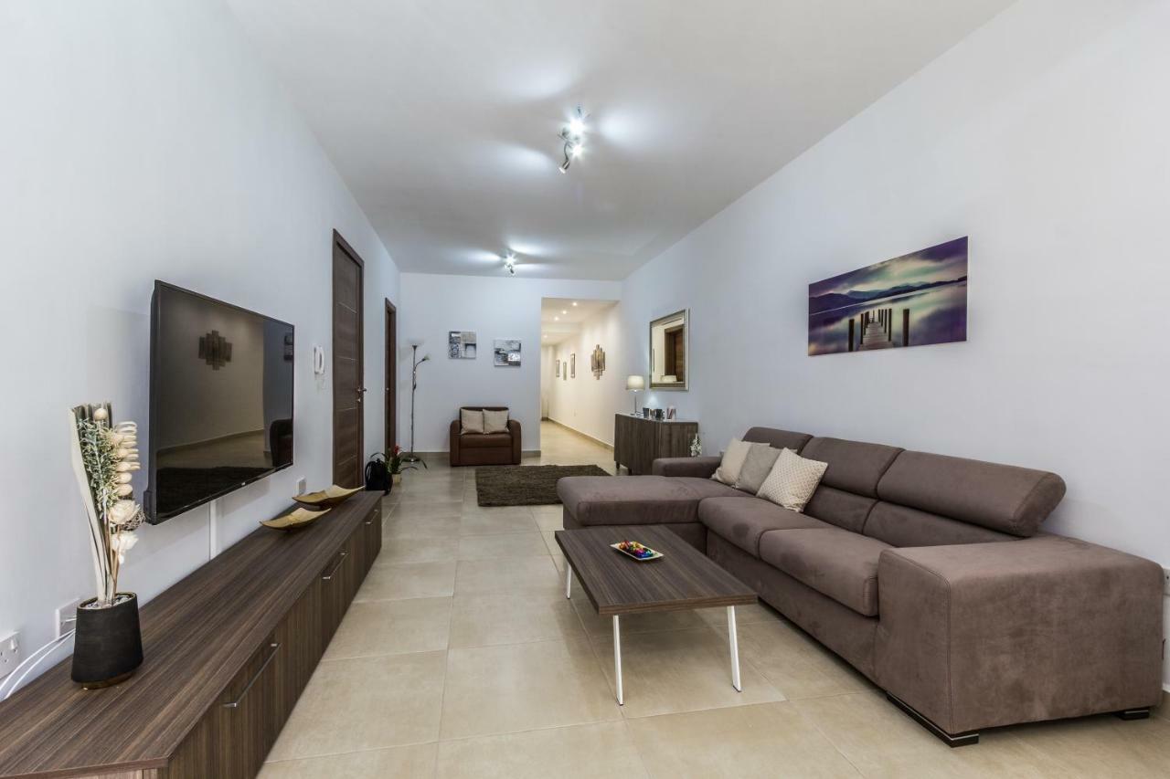 Sunny Modern Apartments Mellieħa Buitenkant foto
