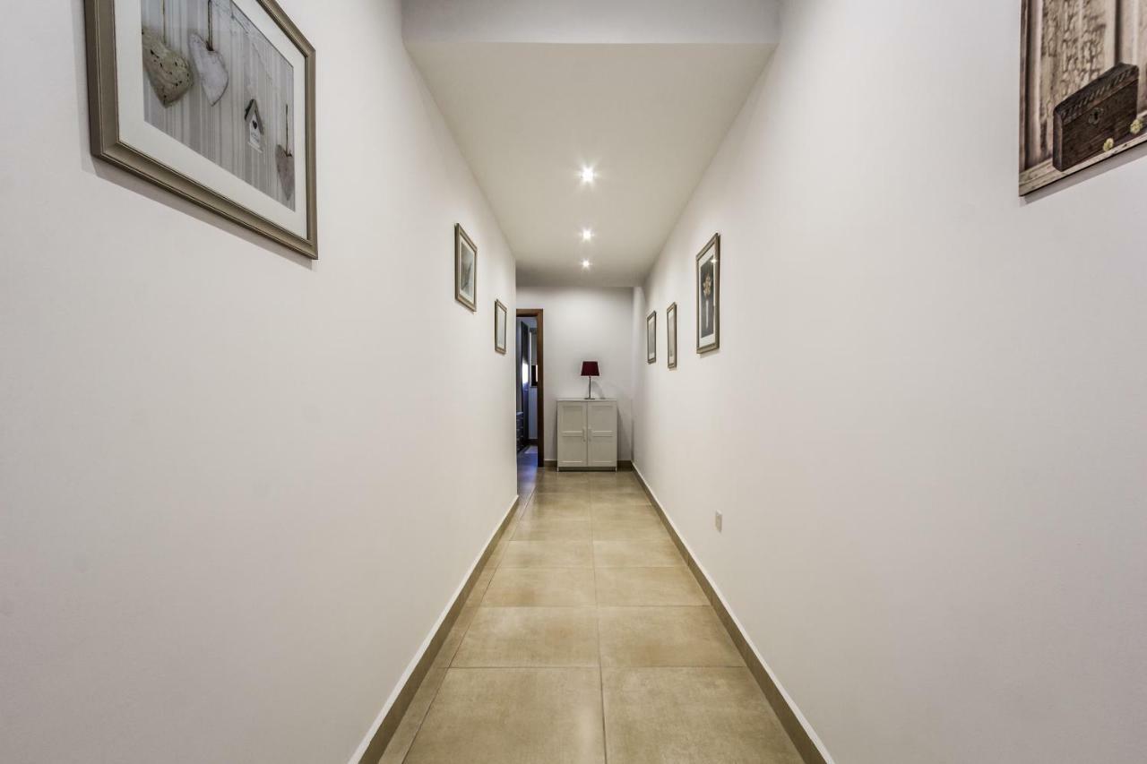 Sunny Modern Apartments Mellieħa Buitenkant foto